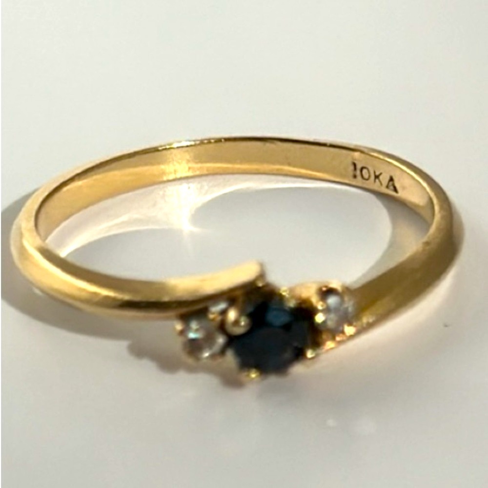 10k real solid gold real Diamonds and real blue topaz size 6 - Picture 3 of 7